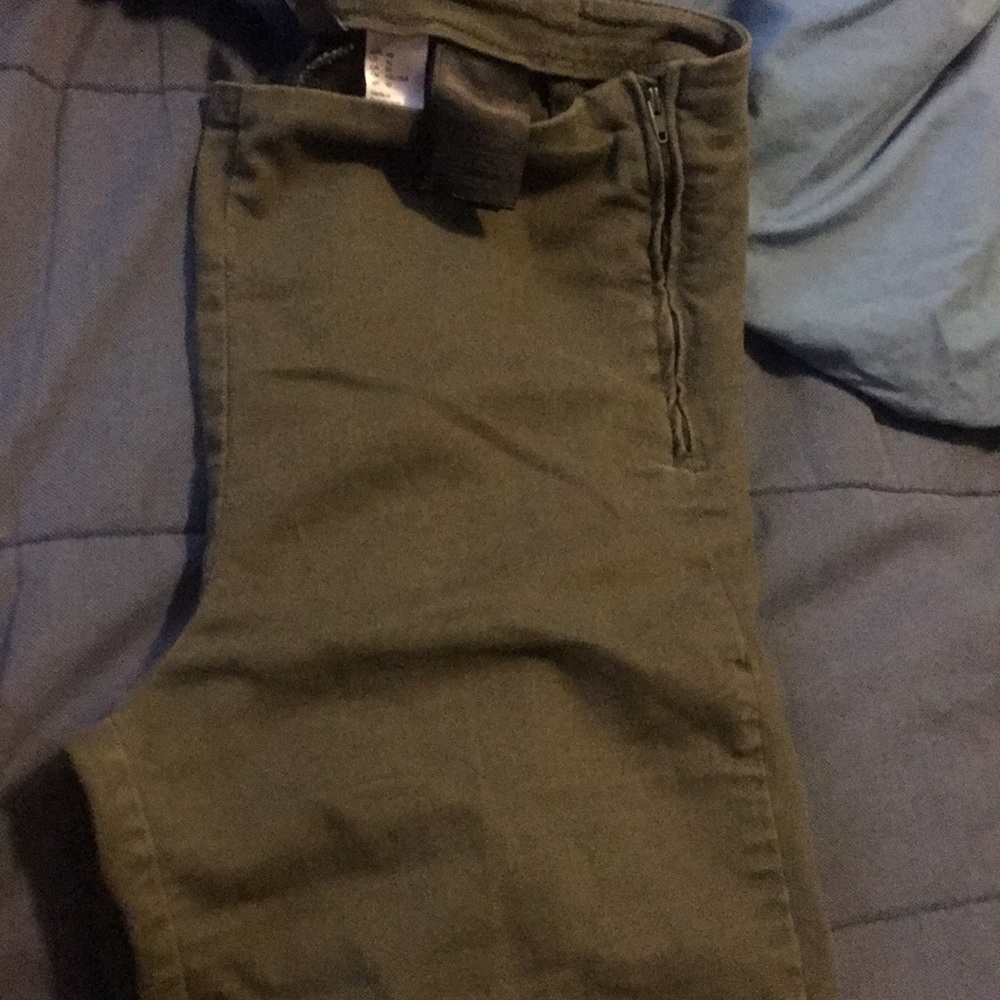 Skinnies